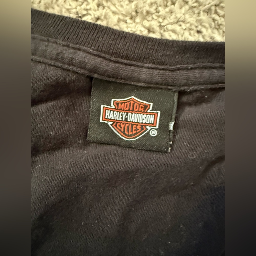 Harley-Davidson Black Tee with Logo Patch - Picture 4 of 6